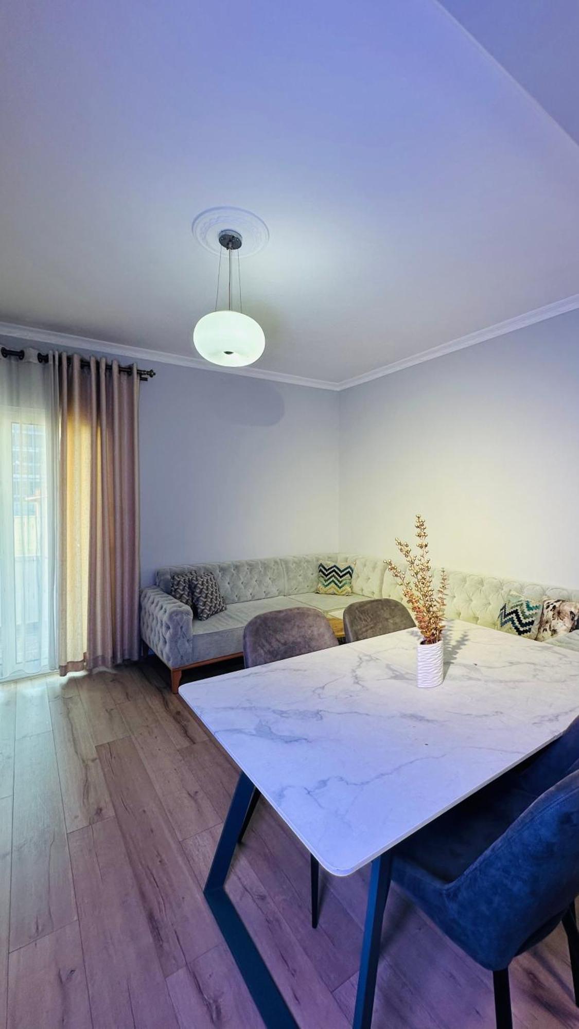 Bllok: Central Cozy Stay, 24/7 Self Check-In Tiranë Luaran gambar